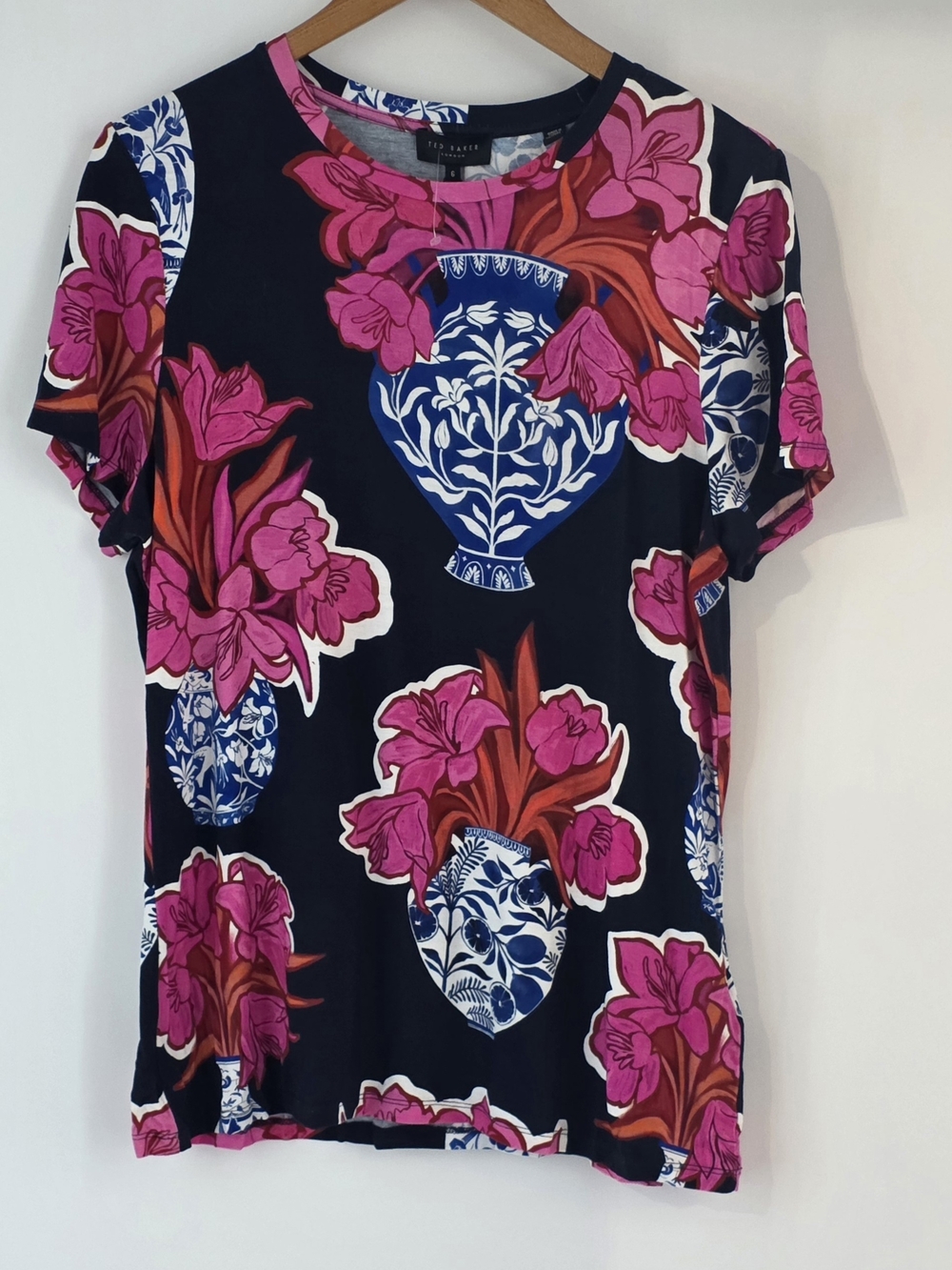 Ted Baker Navy Tee with Pink Floral & Blue Vase Print Short Sleeve Womens Size 6